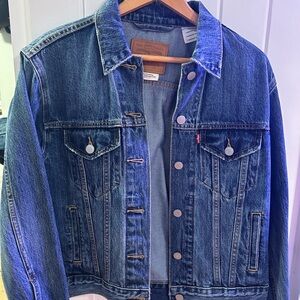 Levi's Oversized Denim Jacket